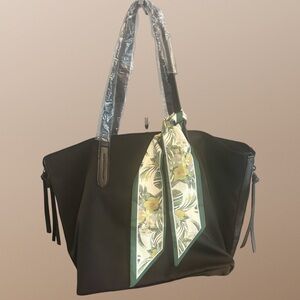 Botkier Black NWOT Classic Tote free twilly